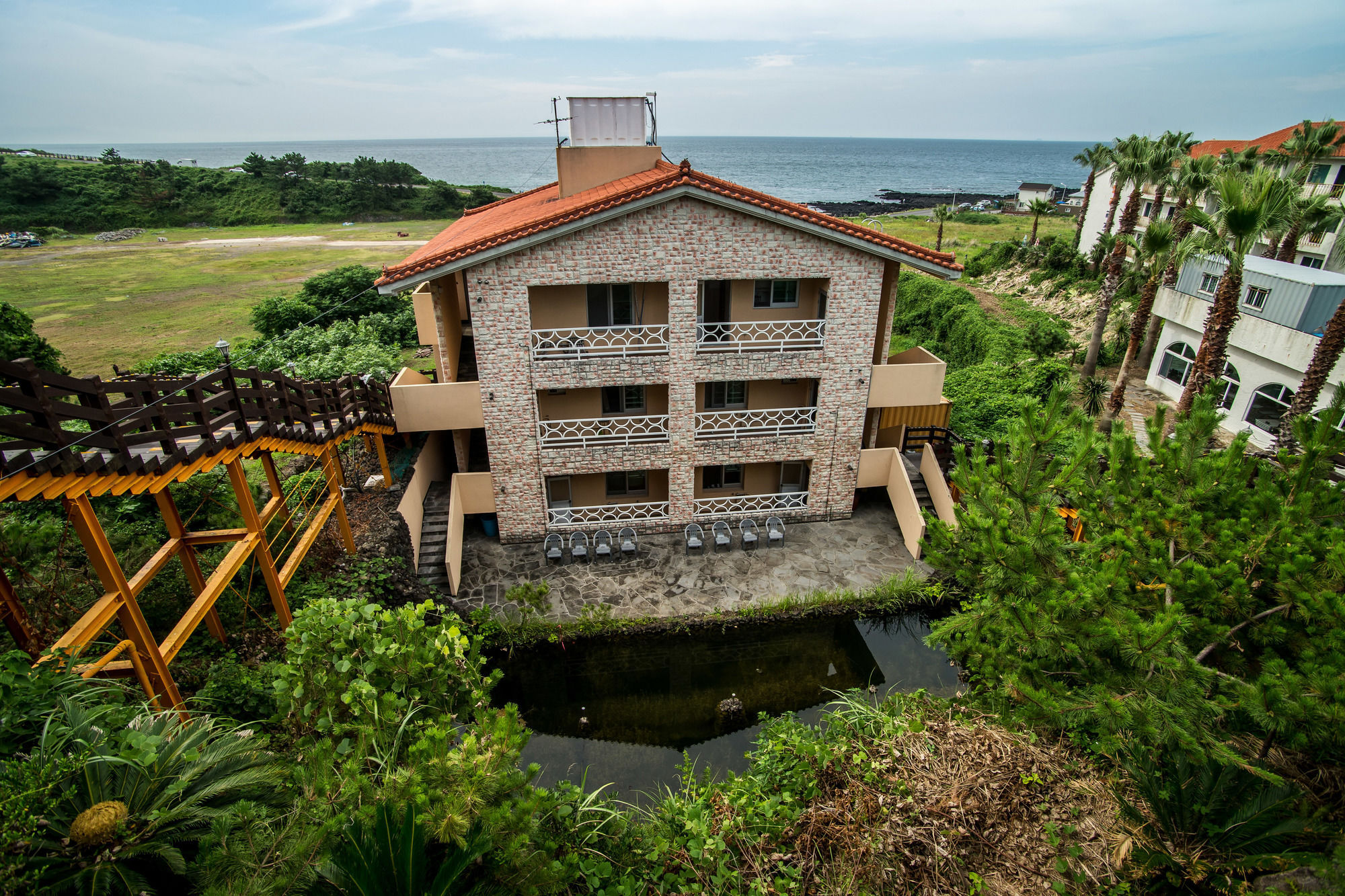 Witch'S Broomstick Jeju Bagian luar foto